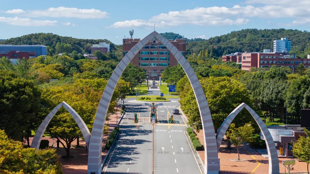 Gyeongsang National University campus